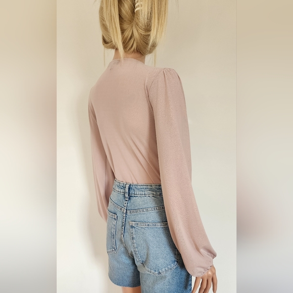 STELLALUCE LIGHT PURPLE SOFT LONG SLEEVES BODYSUIT TOP DEEP V-NECK MEDIUM - Picture 5 of 6